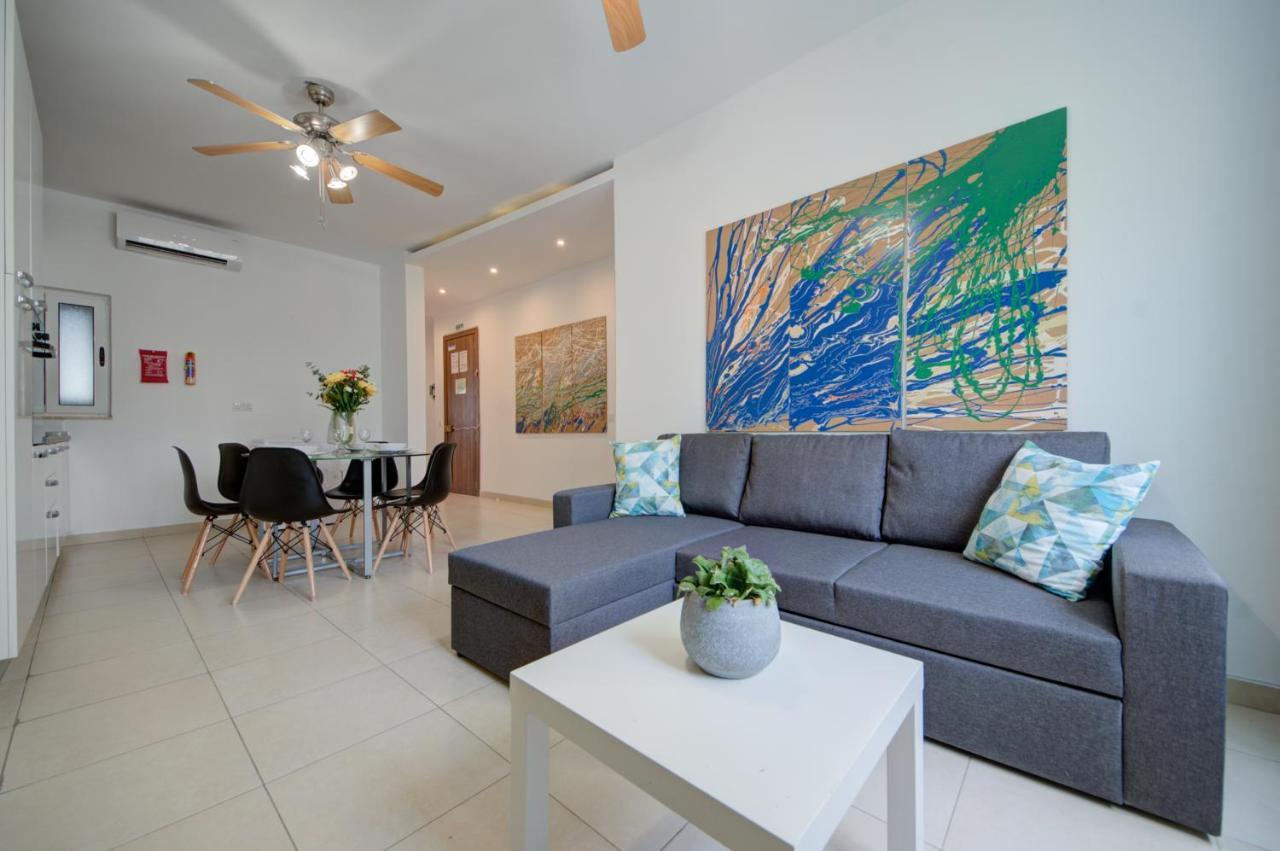 Azure Haven - Gzira Apartments And Penthouse By Shortletsmalta Экстерьер фото